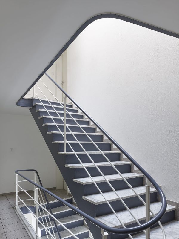 Bestehendes Treppenhaus mit Marmorstufen